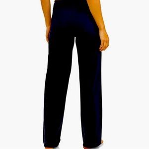 Large ladies athletic works pants, black in color with pockets in front & back